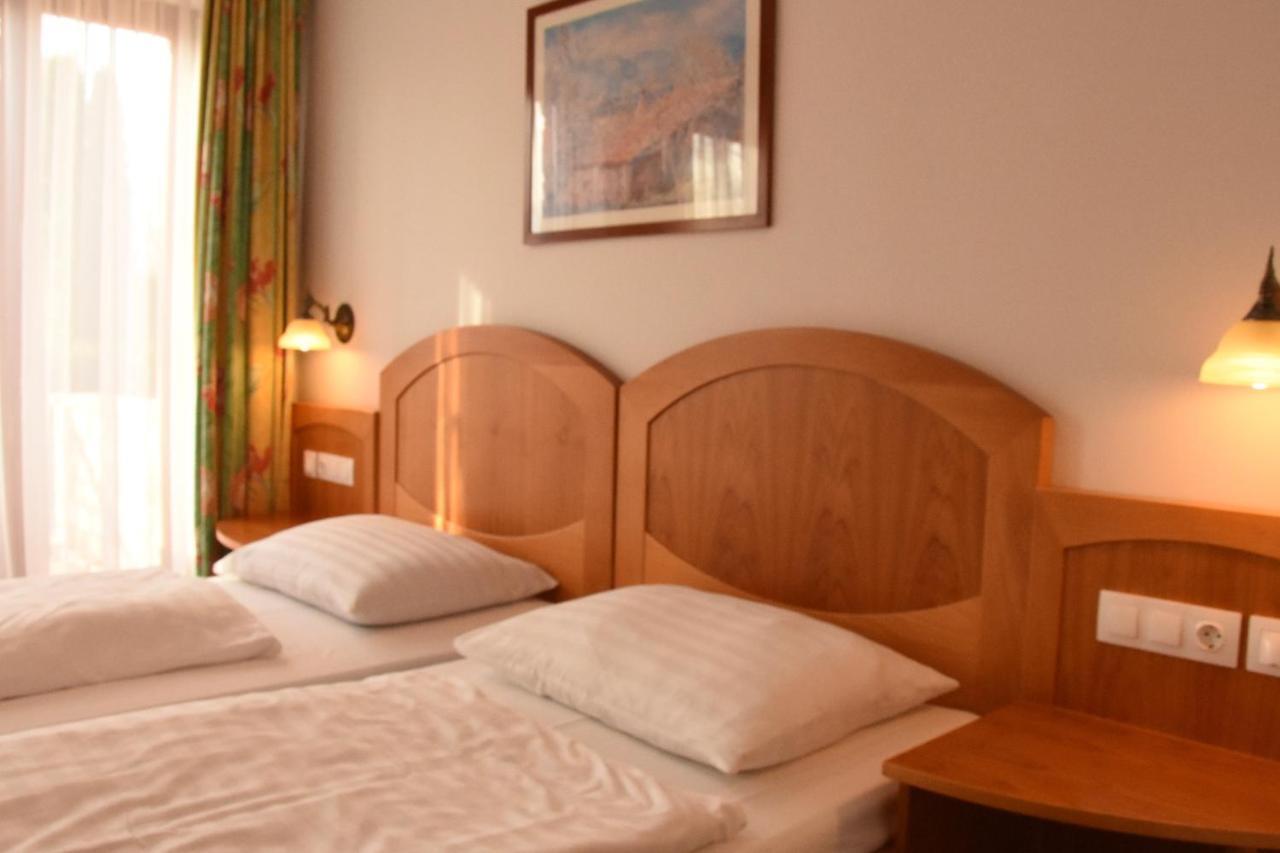 Aurora Panzio Bed and Breakfast Bük Exteriör bild